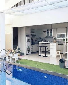 dapur terbuka dengan kolam renang