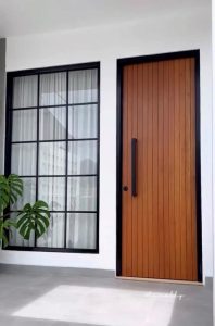 Pintu Kayu dengan Alumunium