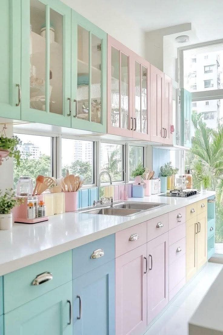 Lemari Dapur Warna Pastel