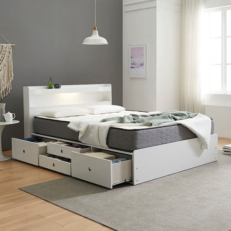 Kamar dengan Tempat Tidur Storage